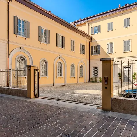 La Casa Di Ale By Interhome Apartment Como